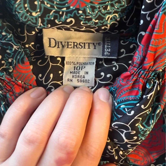 Floral Patterned Long Sleeve Blouse - Picture 3 of 4